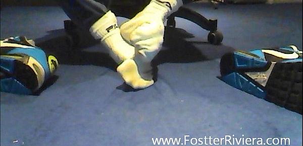  Fostter Riviera - Feet play and Sneaker